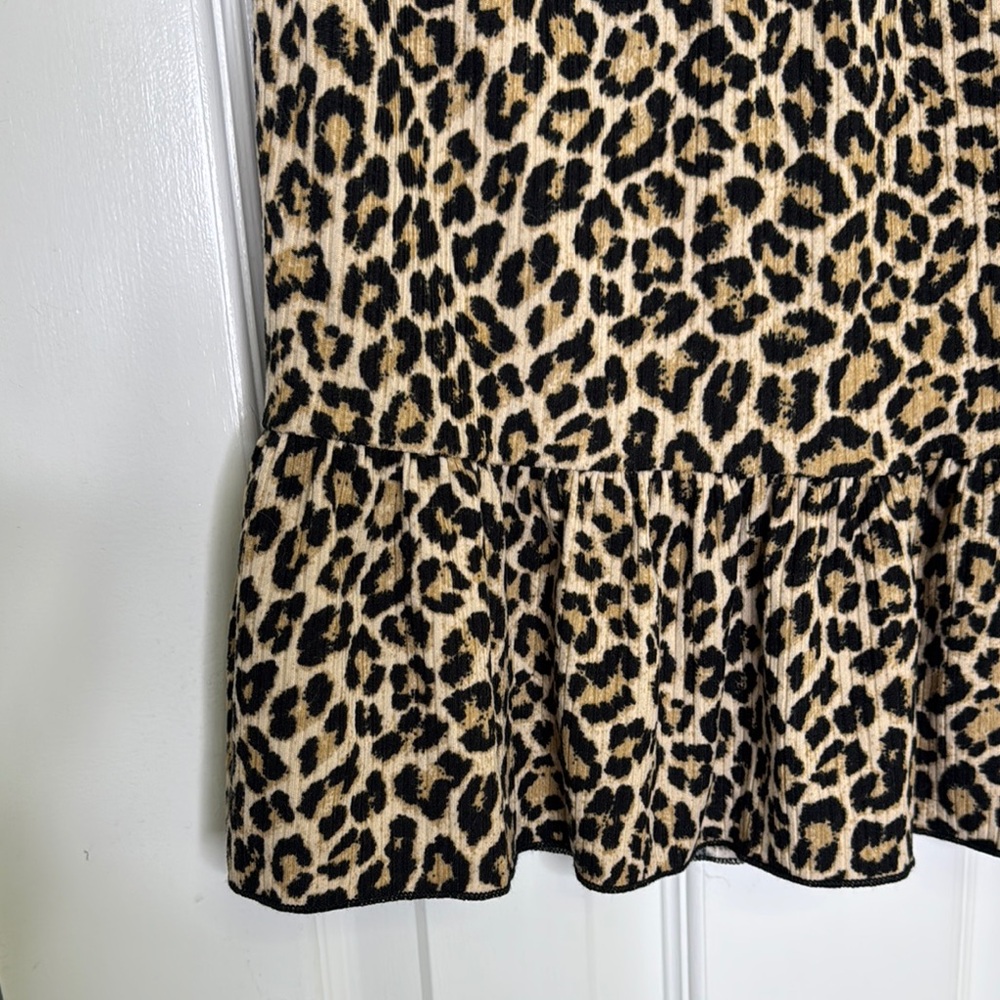 MTS Leopard Mini Skirt with Ruffled Style - Picture 4 of 7
